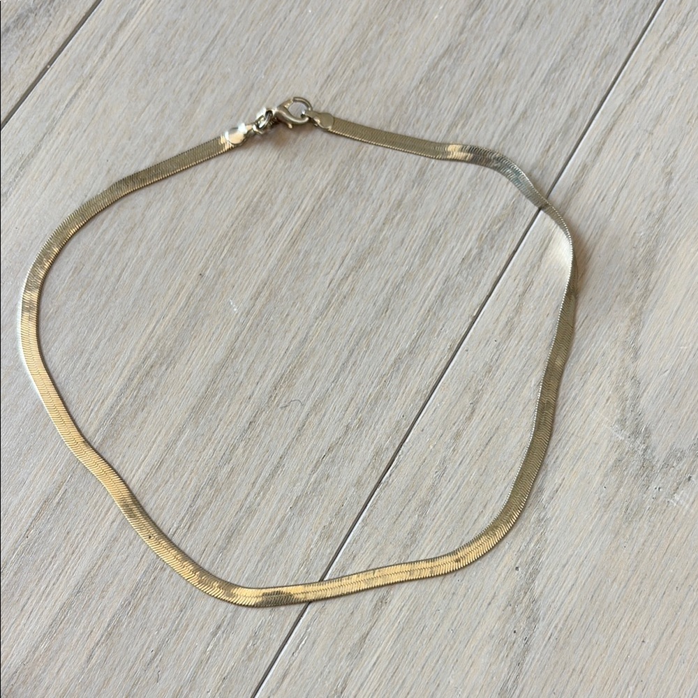Almay Herringbone Snake Gold Necklace